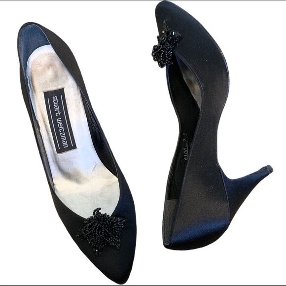 Stuart Weitzman Embellished Beaded Satin Pumps 7 - Picture 1 of 8